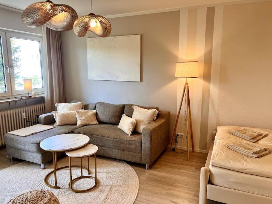 Stylish Studio Apartment With Beautiful Balcony Ingolstadt Esterno foto